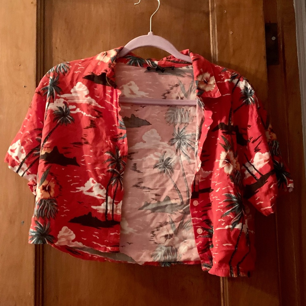 Red Cropped Hawaiian T-Shirt